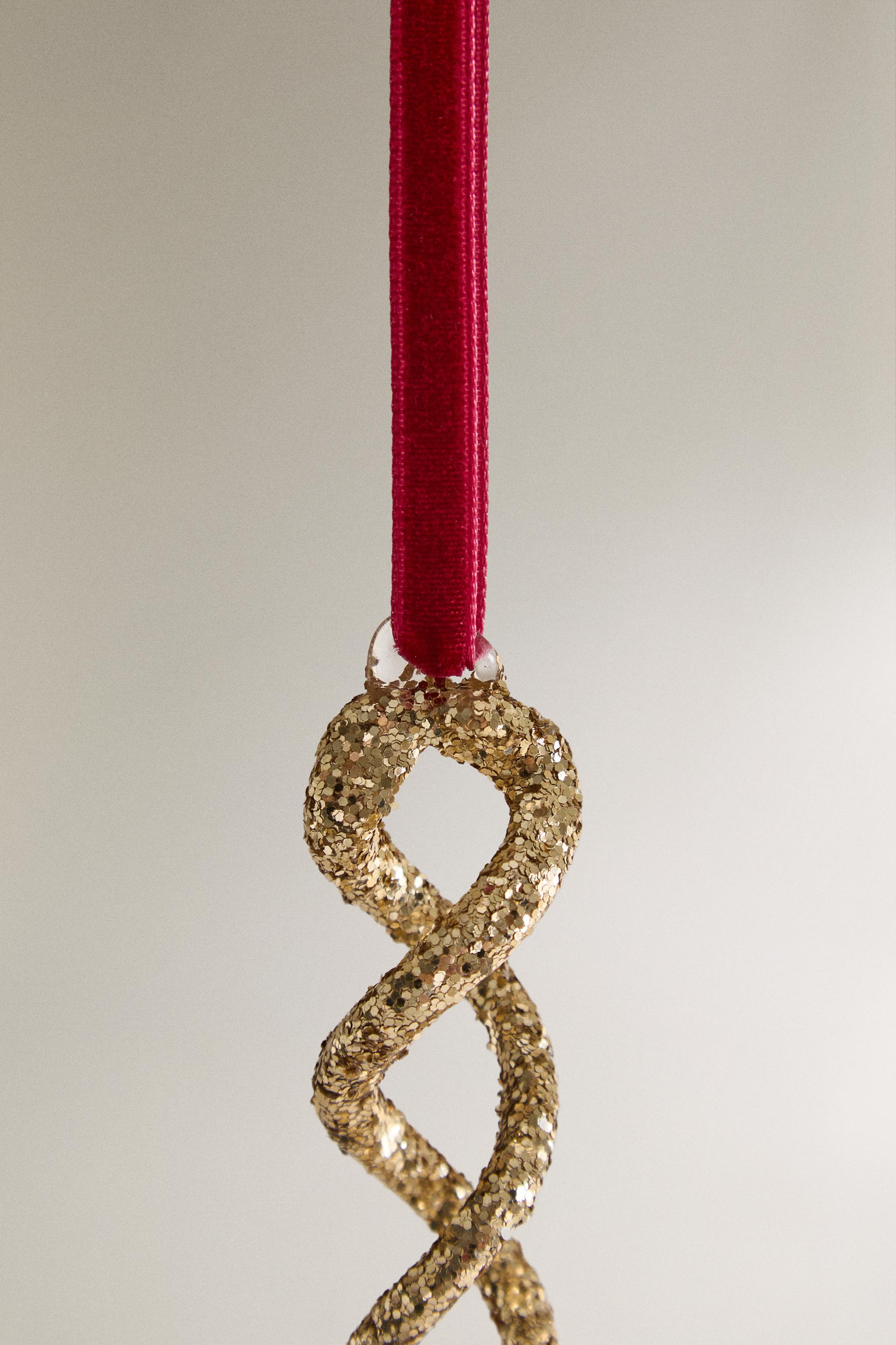 SPIRAL GLITTERY CHRISTMAS TREE ORNAMENT